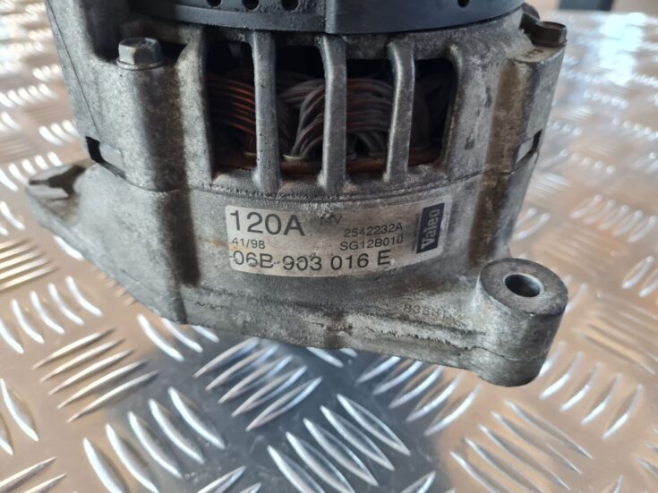 Ģenerators priekš AUDI A6 1998