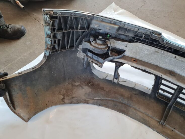 Priekšējais buferis priekš AUDI A6 1998