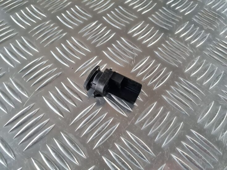 FDC režīma ieslēgšanas poga priekš BMW 6 E63 645 2004