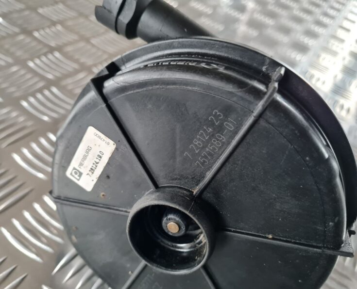 Sekundārā gaisa sūknis priekš BMW 6 E63 645 2004