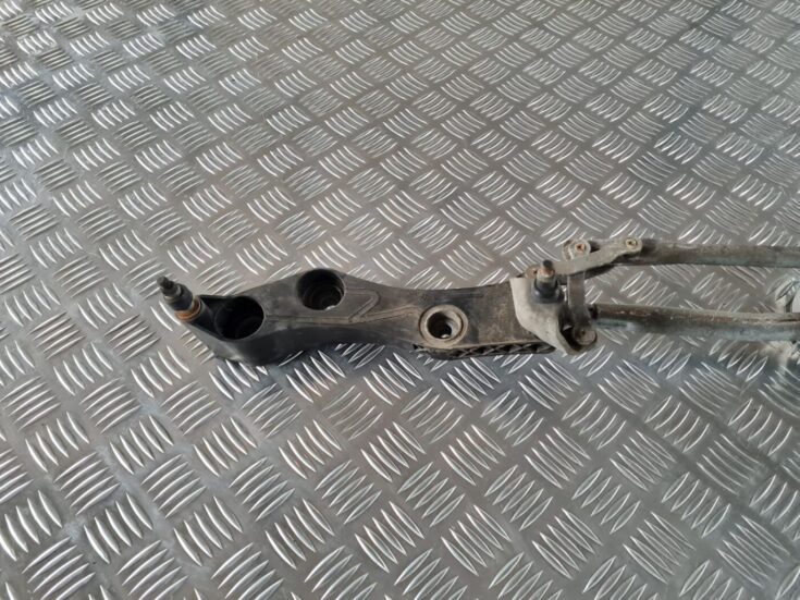 Vējstikla tīrīšanas mehānisms priekš BMW 6 E63 645 2004