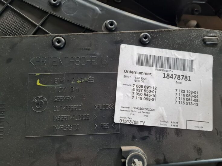 Priekšējo kreiso durvju apdare priekš BMW 6 E63 645 2004