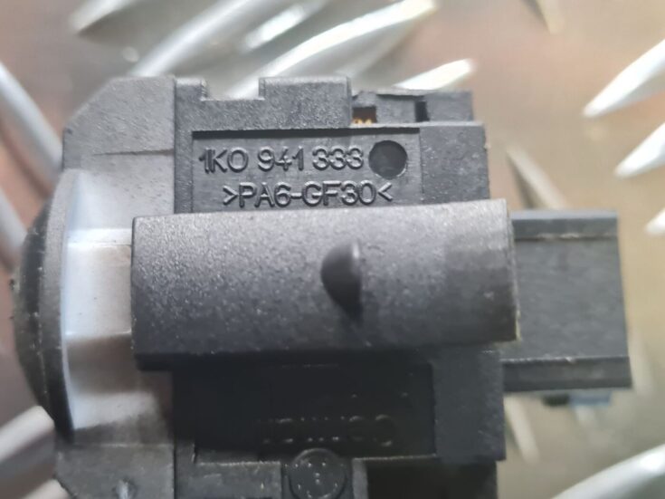 Lukturu augstuma regulēšanas poga priekš VW GOLF 5 2004