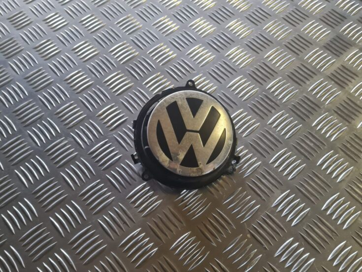 Bagažnieka vāka slēdzenes pogas emblēma priekš VW GOLF 5 2004