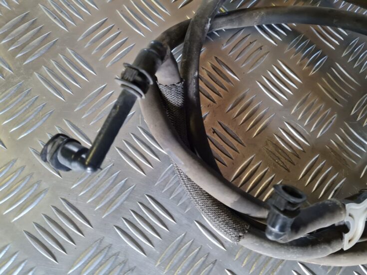 Lukturu mazgātāja sprauslas šļūtene priekš VW GOLF 5 2004