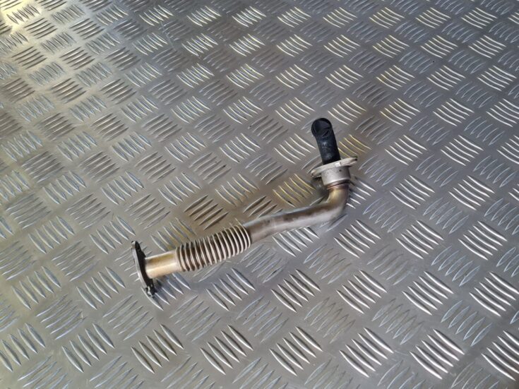 EGR caurule priekš VW GOLF 5 2004