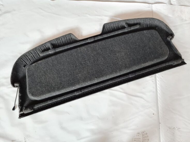 Bagāžnieka nodalījuma plaukts priekš FIAT STILO 2003