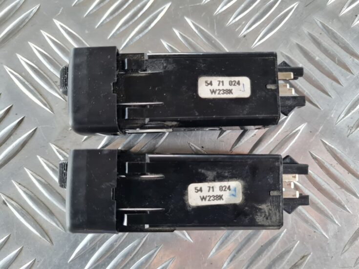 Sēdekļa apsildes ieslēgšanas poga priekš SAAB 9-5 1999