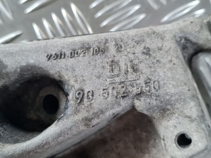 Hidrauliskais pastiprinātājs priekš SAAB 9-5 1999