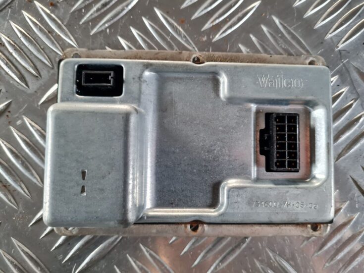 Ksenona vadības bloks priekš SAAB 9-5 1999