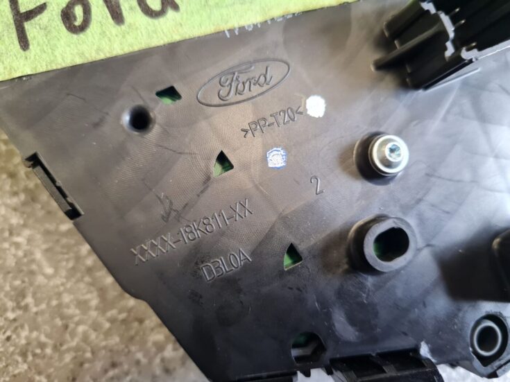 Multimēdijas vadības bloks priekš FORD FOCUS 2016