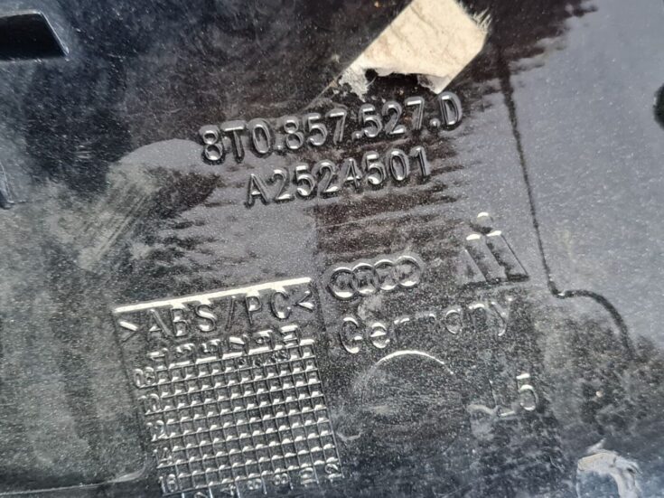 Ārēja spoguļa vāks priekš AUDI A4 2008 AVANT