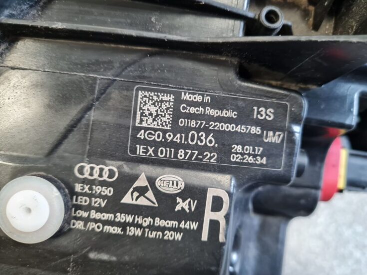 Priekšējais labais lukturis priekš AUDI A6 2015-2017