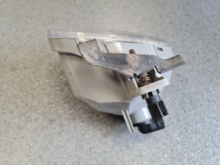Miglas lukturis priekšā pa kreisi priekš Hyundai Santa Fe 2006-2012