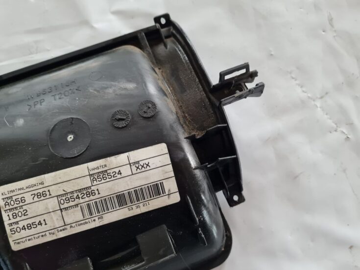 Salona plastmasa priekš SAAB 9-5 1999