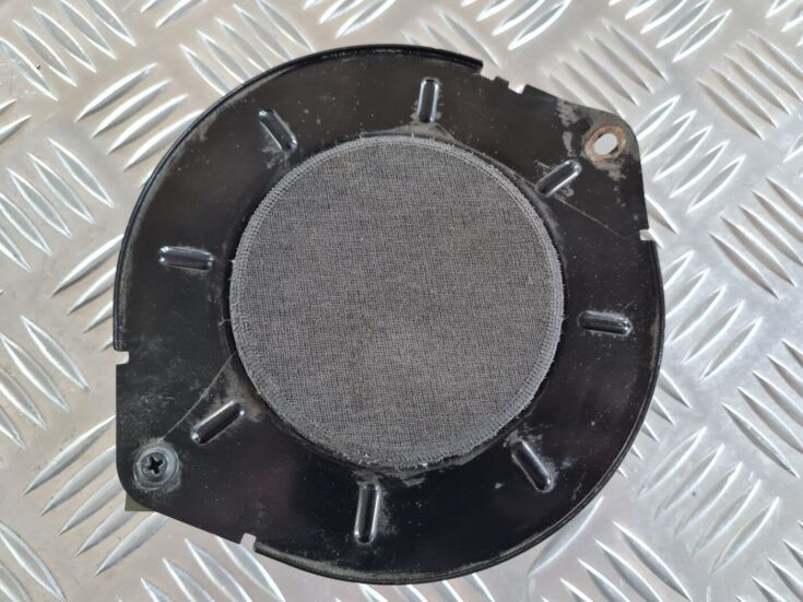 Mērinstrumentu paneļa skaļrunis priekš CHRYSLER VOYAGER 2006