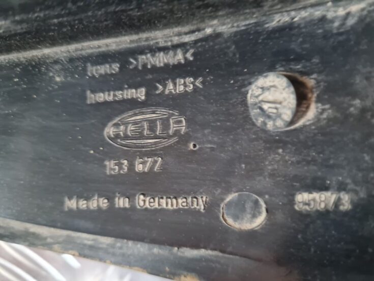 Aizmugurējais labais lukturis priekš CHRYSLER VOYAGER 2006