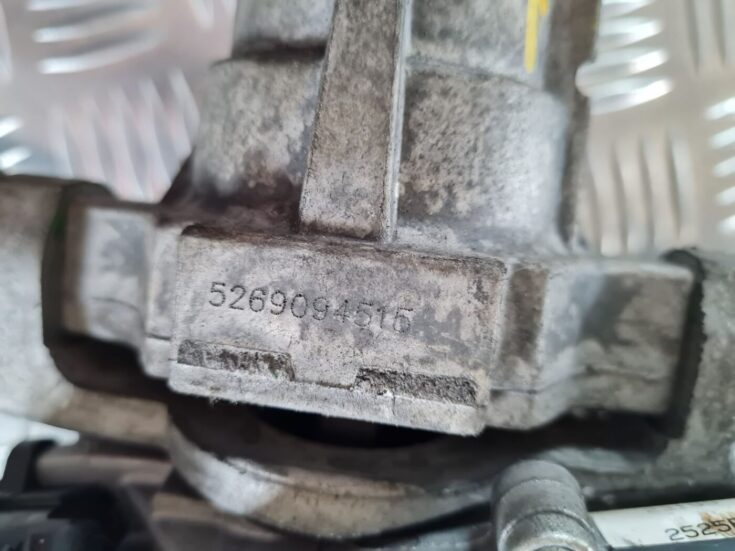 Stūres statne priekš CHRYSLER VOYAGER 2006