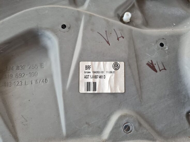 Stikla pacelšanas mehānisma panele priekš VW GOLF IV 1999