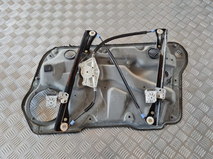Stikla pacelšanas mehānisma panele priekš VW GOLF IV 1999