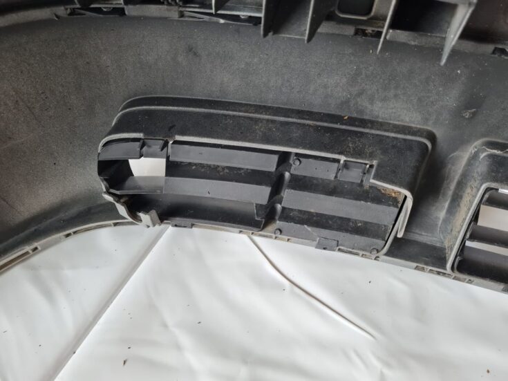 Priekšējais buferis priekš VW GOLF IV 1999